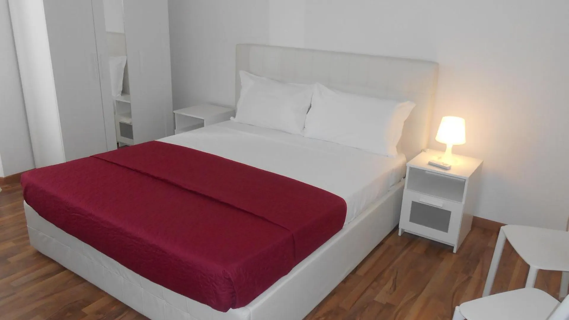 Colosseo Guest House Gil Roma Italia