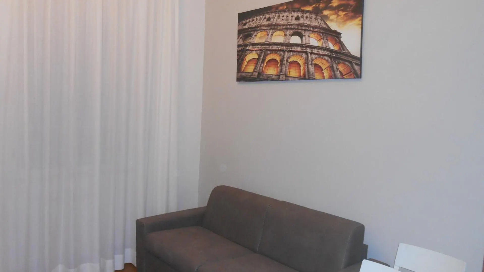Colosseo Guest House Gil Roma 0*,  Italia