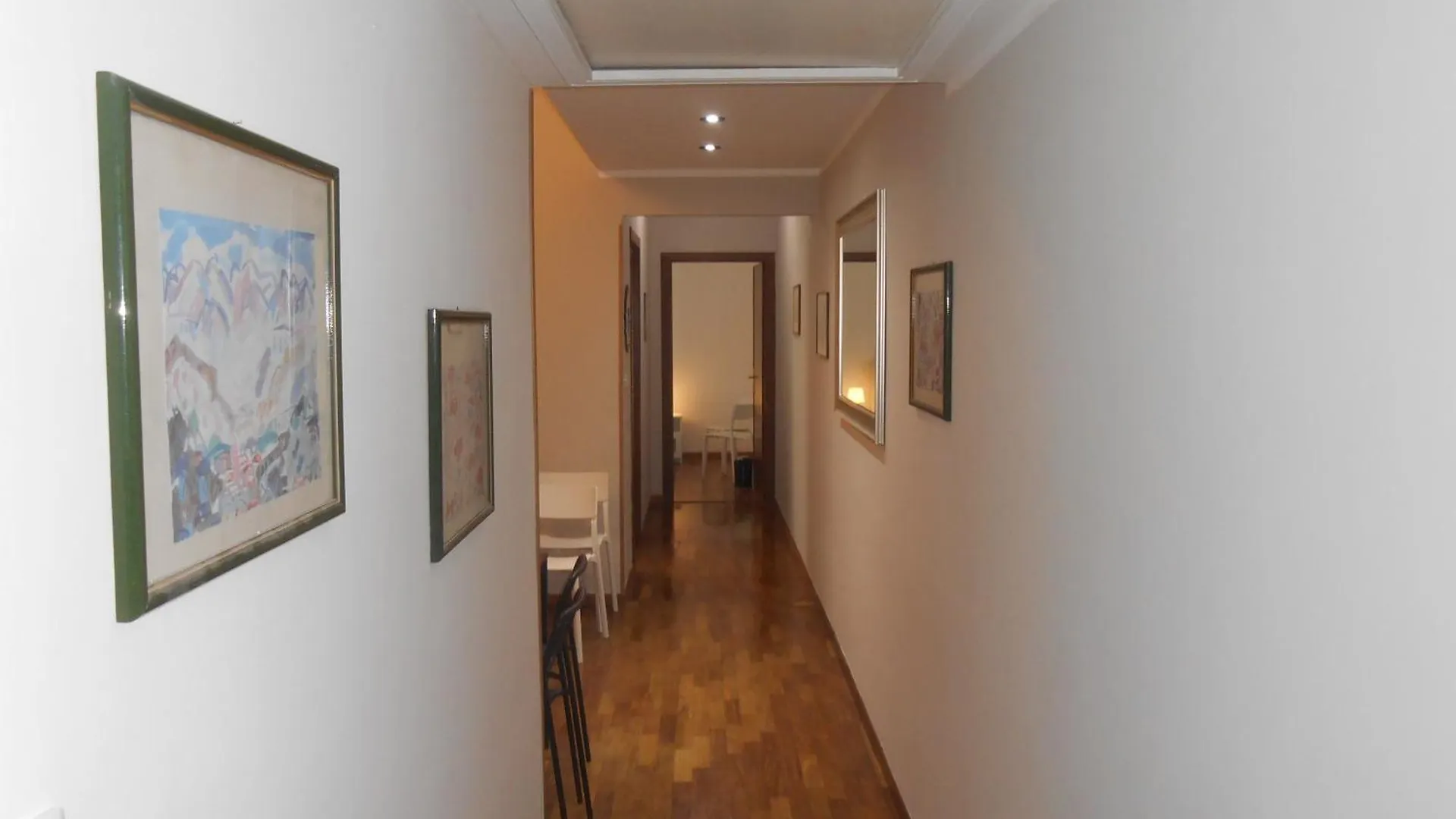 Colosseo Guest House Gil Roma Italia