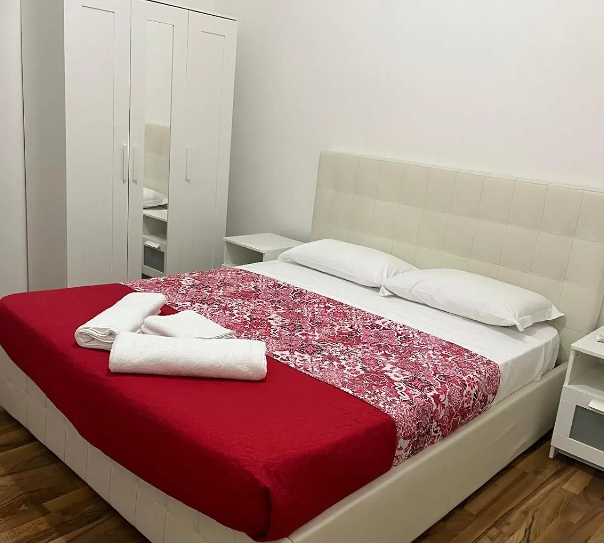 Colosseo Guest House Gil Rome